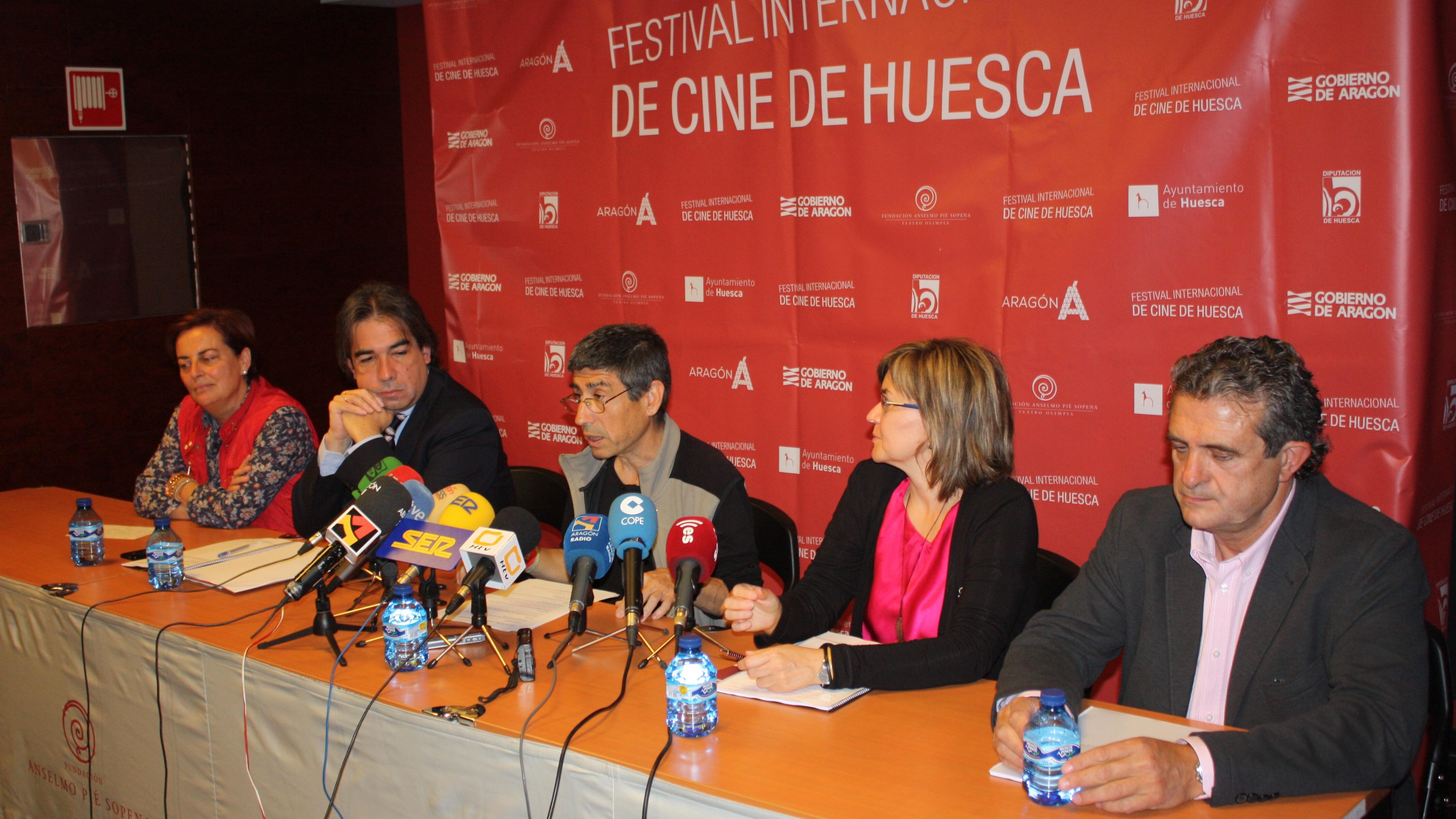Teruca Moreno, Humberto Vadillo, Jesús Bosque, Elisa Sanjuán y Manolo Pérez durante la presentación de la 42 edición