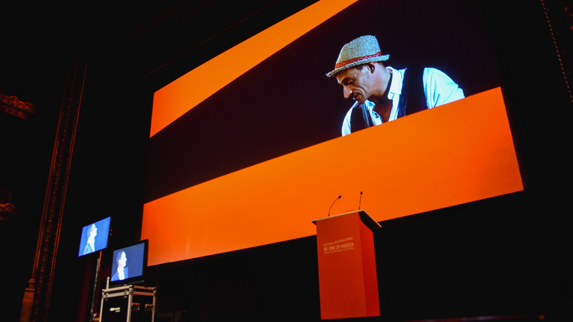 El actor Fran Boira se encargó de conducir con acierto la gala inaugural.