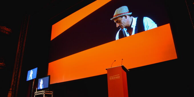 El actor Fran Boira se encargó de conducir con acierto la gala inaugural.