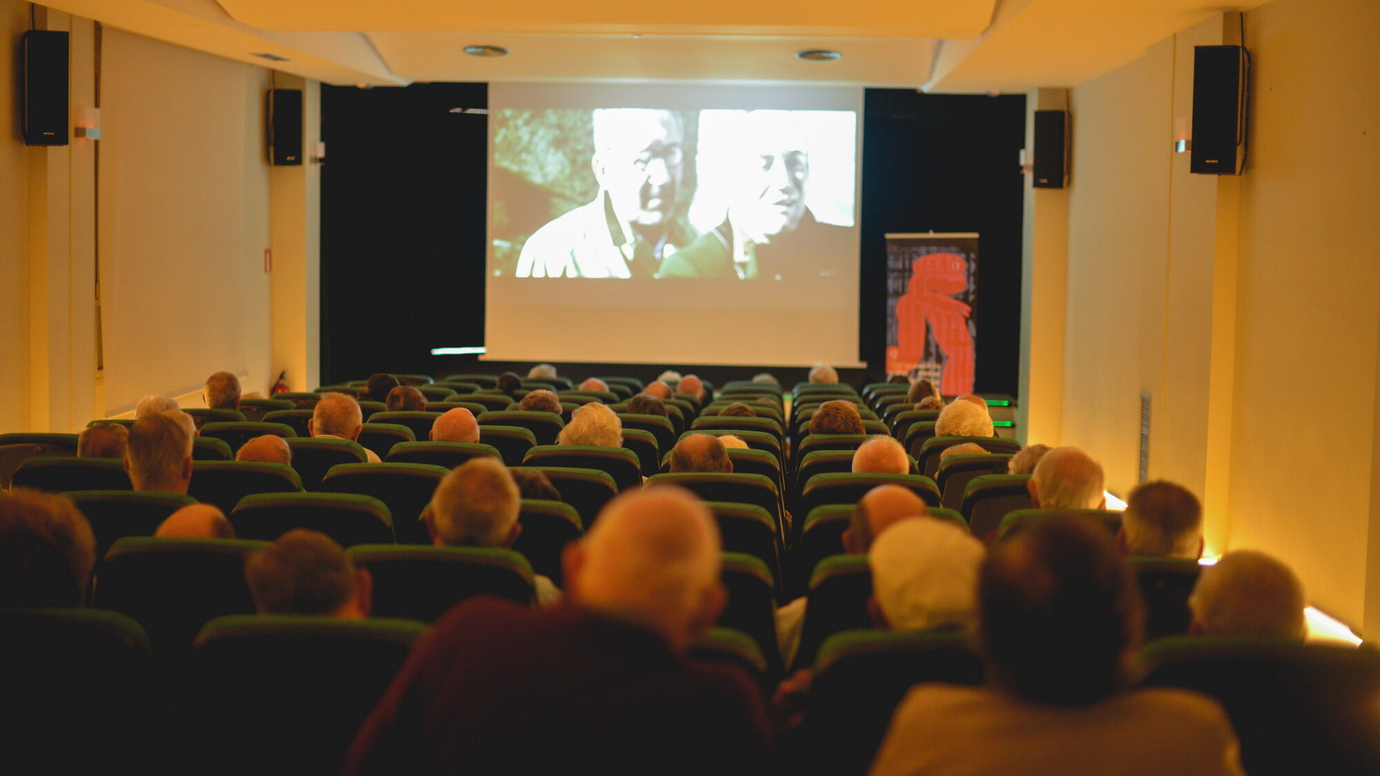"Todos los mayores al festival" (Autor: Jorge Dueso)