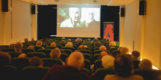 "Todos los mayores al festival" (Autor: Jorge Dueso)