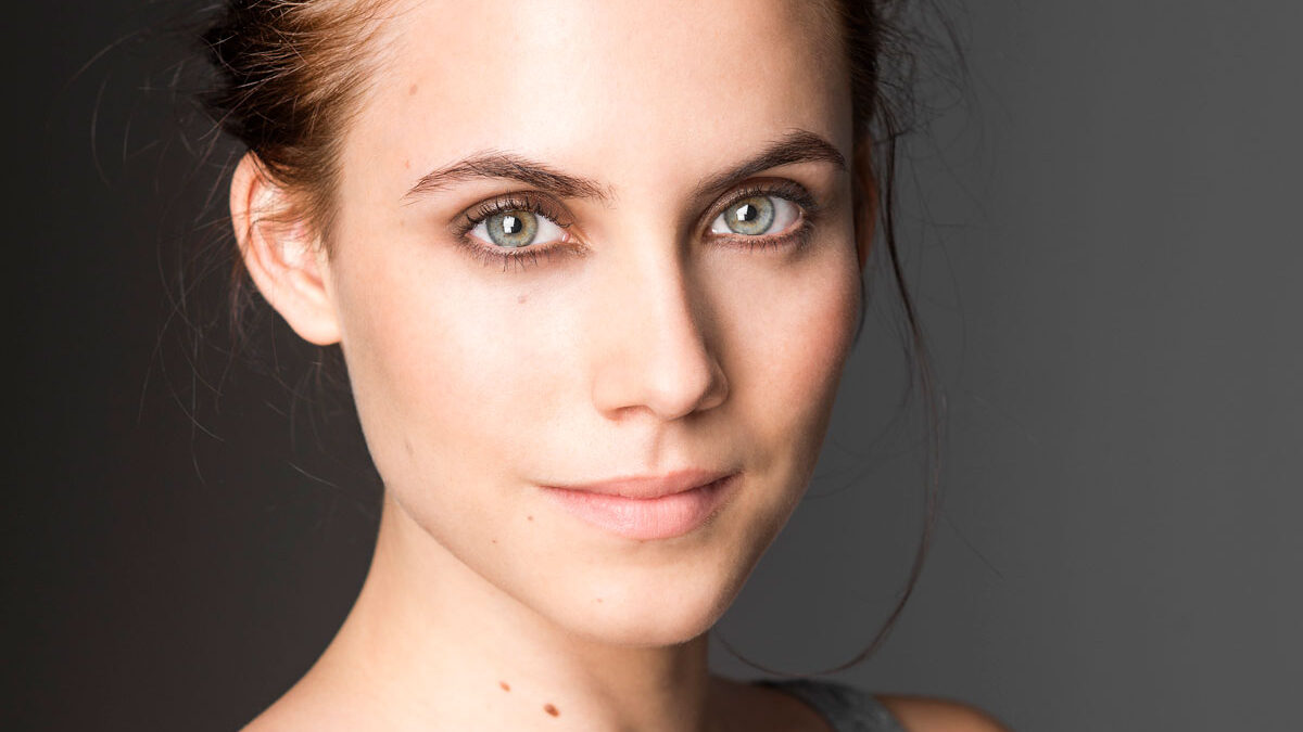 Aura Garrido (Photo: Paco Navarro)