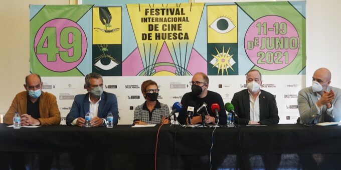 Instituciones asistentes a la presentación del 49 Festival Internacional de Cine de Huesca (Foto-Ana Escario)