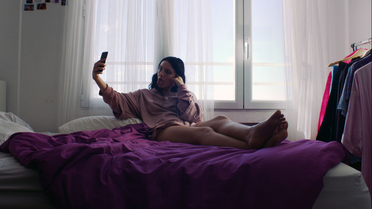 CLEO VENDRÁ ESTA NOCHE